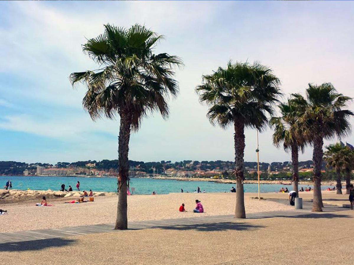 Escapade à Sanary, au coeur du village, 200M du Port,Clim,Wifi,Parking Esterno foto